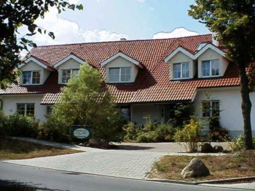 Hotel Lindenstrasse Neuenhagen bei Berlin Dış mekan fotoğraf